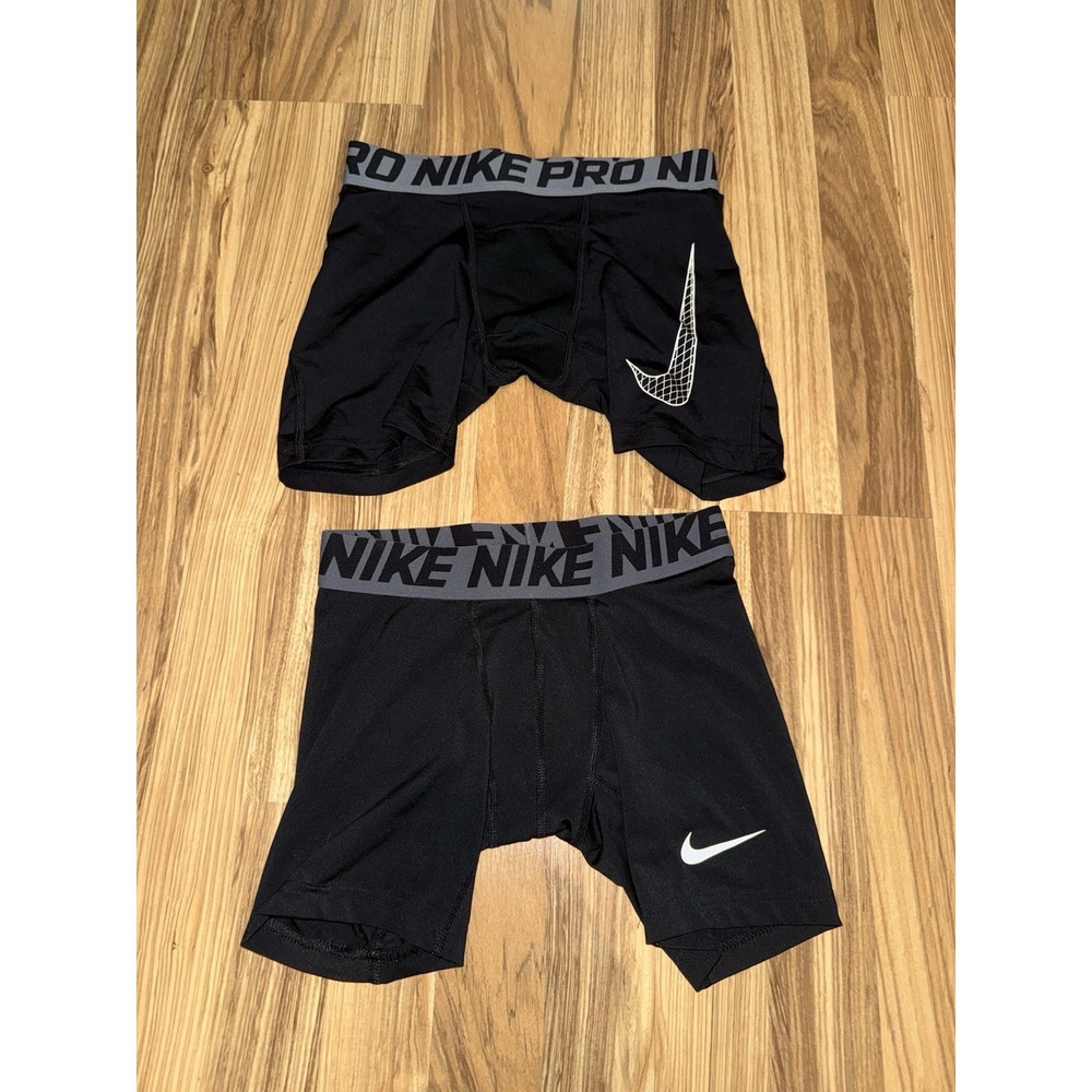 Nike Boys Youth M Medium Lot Dri-Fit Compression Shorts EUC